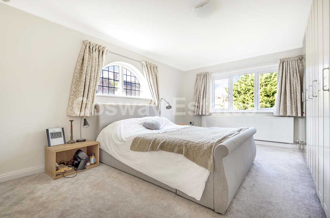 Woodcroft Avenue, Mill Hill